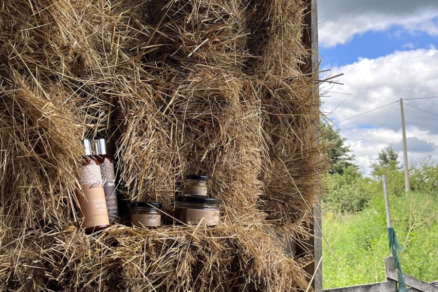 zero-waste sustainable environment clean ingredients natural cosmetics
